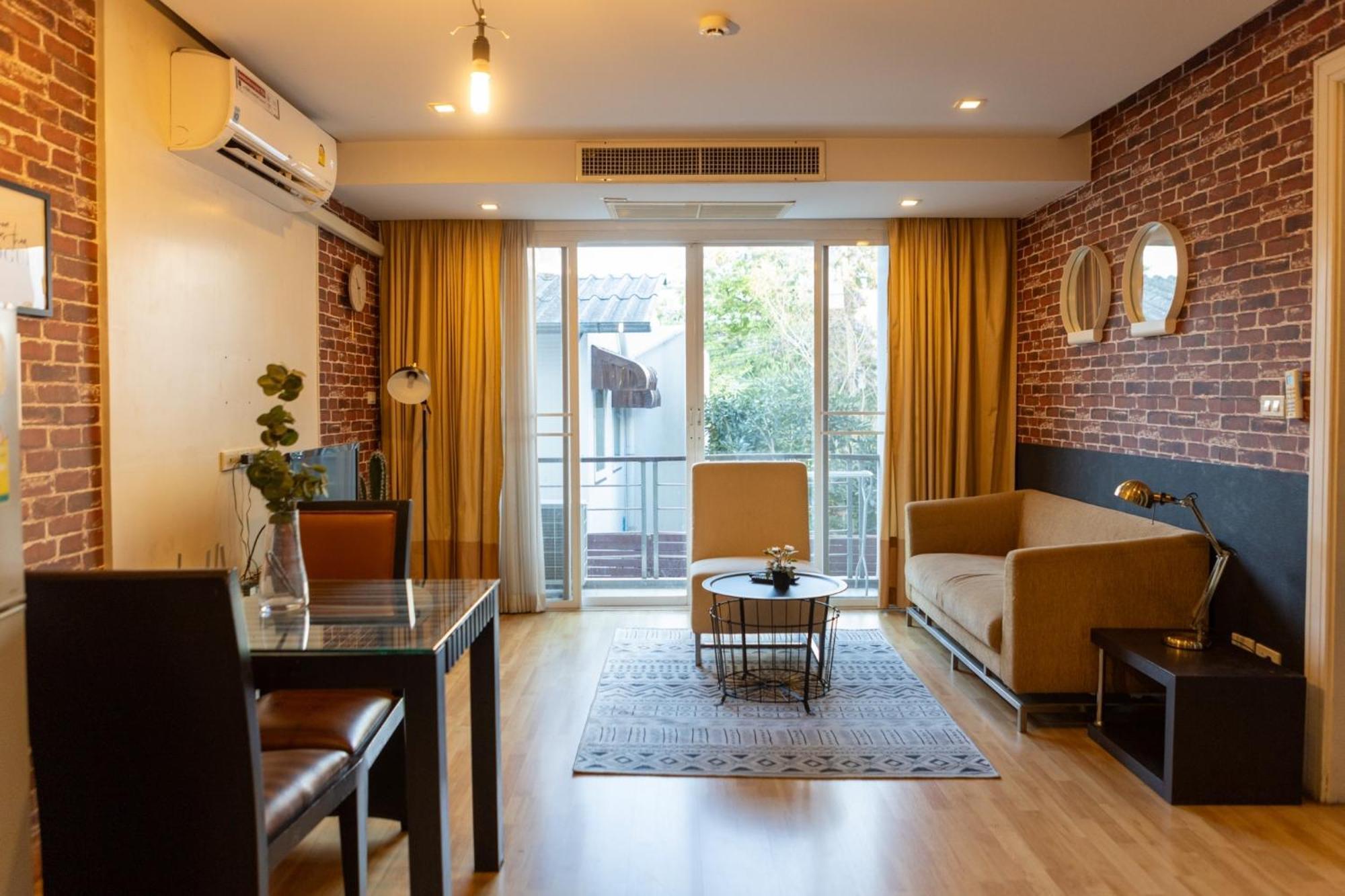 Go Inn Thonglor Bangkok Buitenkant foto
