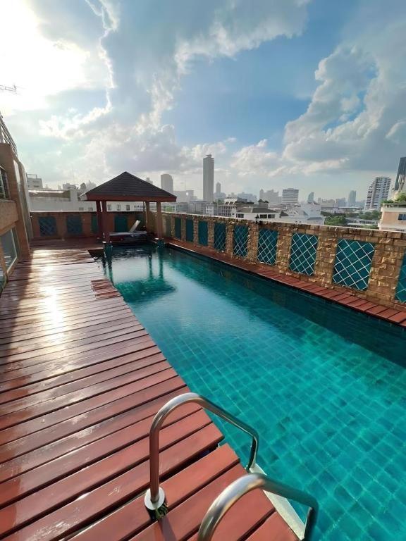 Go Inn Thonglor Bangkok Buitenkant foto